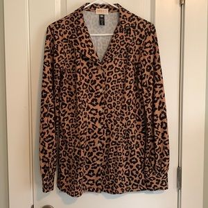 BEACH RIOT Leopard Print Pajama Top